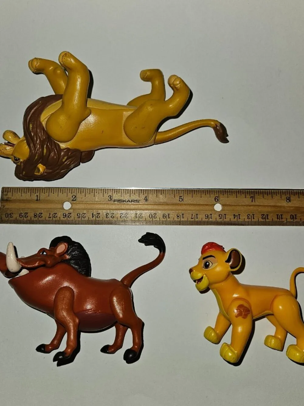 3 Disney Jointed Plastic Toy Figures Lot Lion King Guard Adult Simba Pumbaa Kion